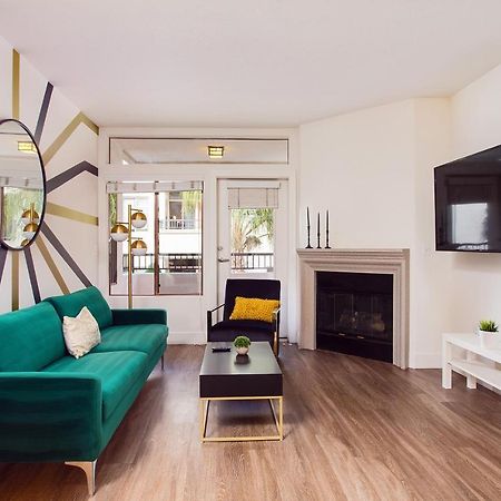 לוס אנג'לס Westwood Luxury Suites מראה חיצוני תמונה