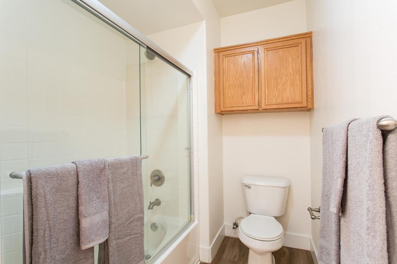 לוס אנג'לס Westwood Luxury Suites מראה חיצוני תמונה