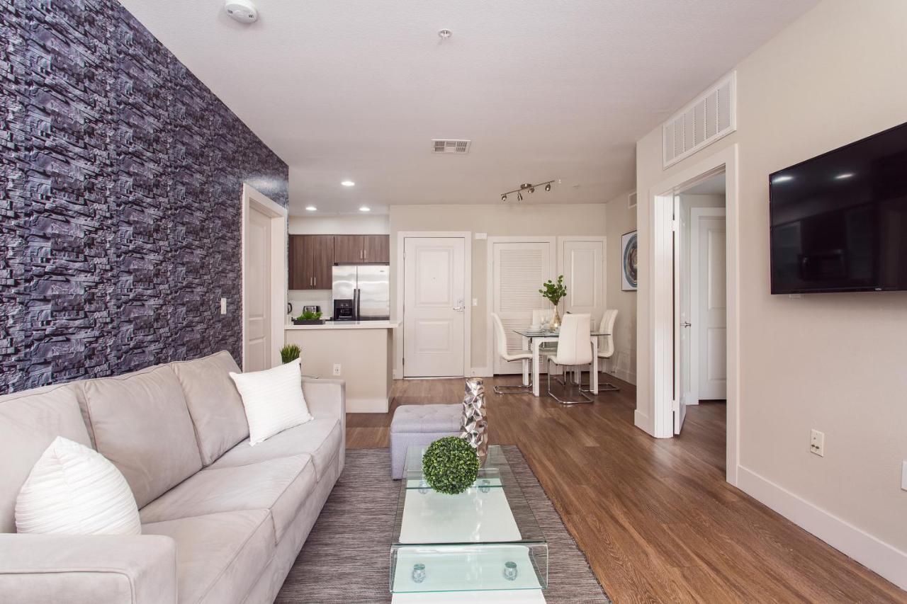 לוס אנג'לס Westwood Luxury Suites מראה חיצוני תמונה