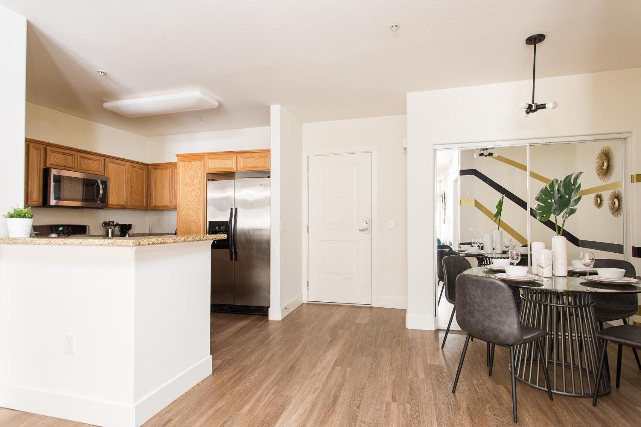 לוס אנג'לס Westwood Luxury Suites מראה חיצוני תמונה